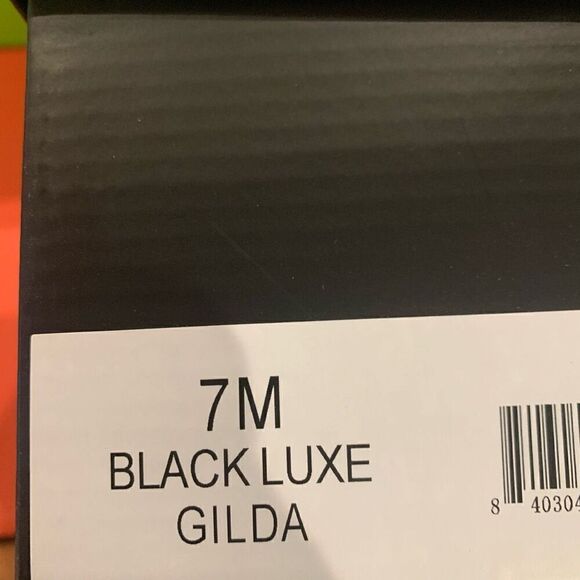 J/Slides | Gilda Platform Sneakers - Picture 7 of 7